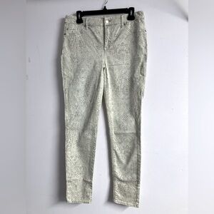 Chico’s “So Slimming” Women’s Straight Leg Pants, Size 0, Cream/Faded Paisley